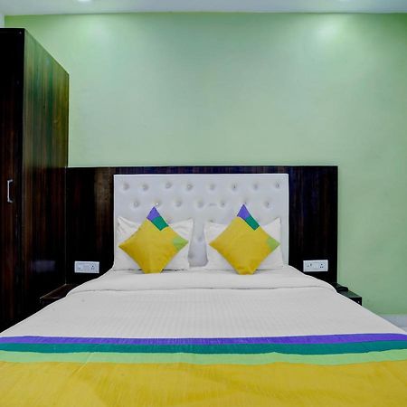 Hotel The Orient Tree, Agra ภายนอก รูปภาพ