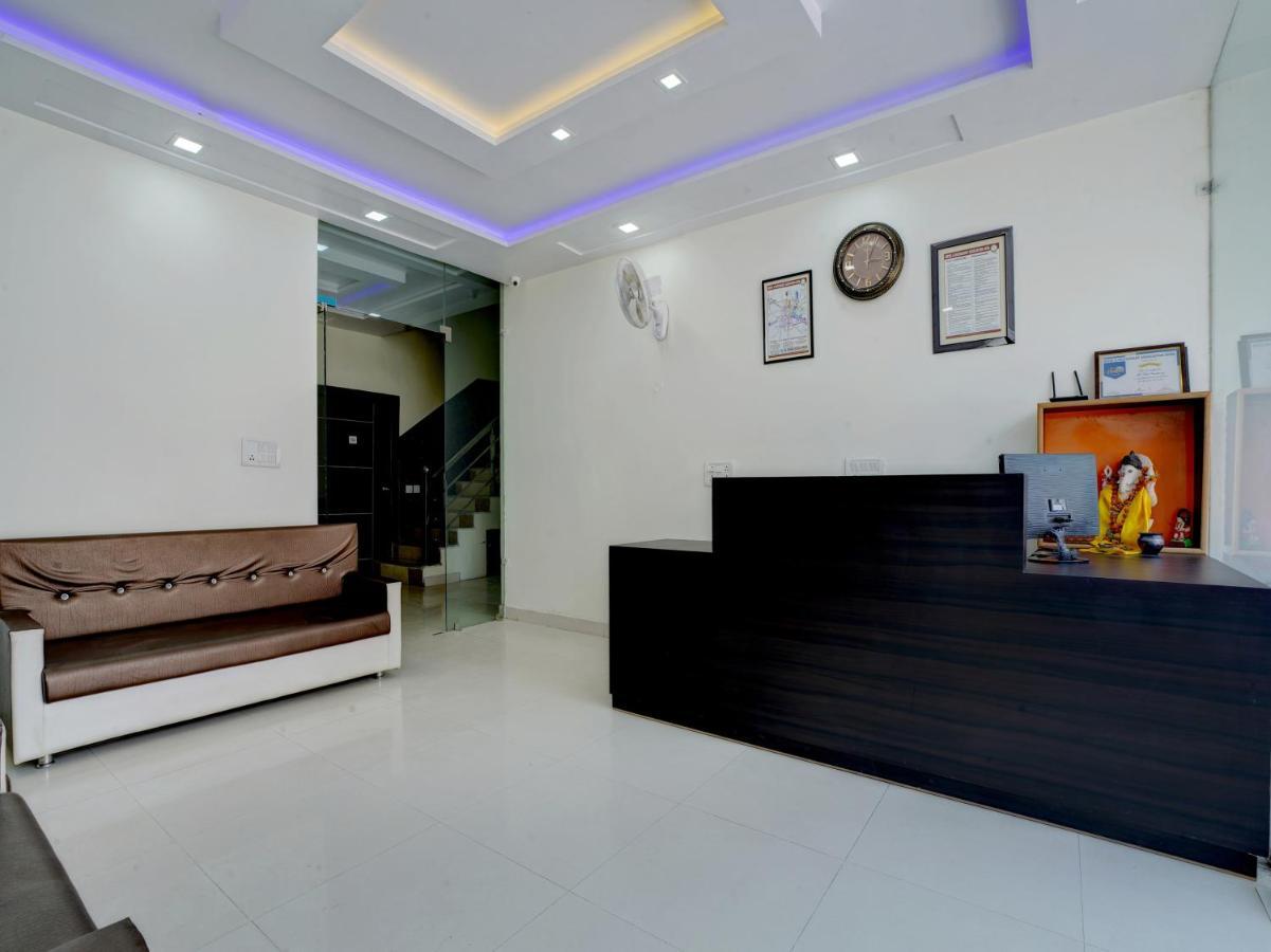 Hotel The Orient Tree, Agra ภายนอก รูปภาพ